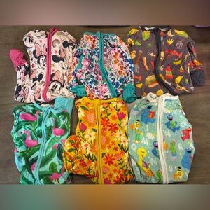 7 Little sleepies 3-6 bundle